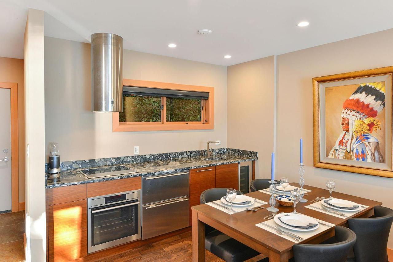 Salishan Chief Suite Cowichan Bay Exteriör bild
